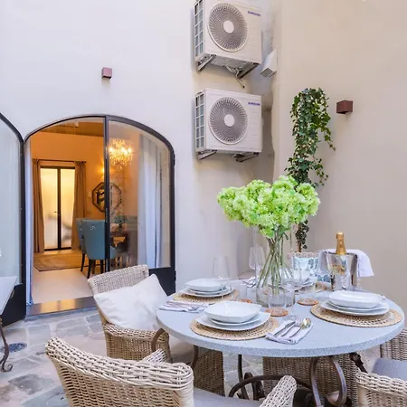 Апартаменты Cedrone Wonderful Smart Ground Floor